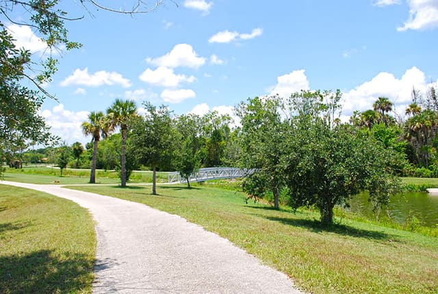 Chain of Lakes Park