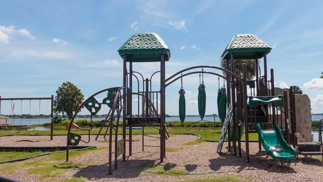 Henderson Park @ Beverly Shores