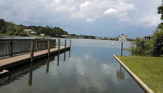 Lake Orienta Park