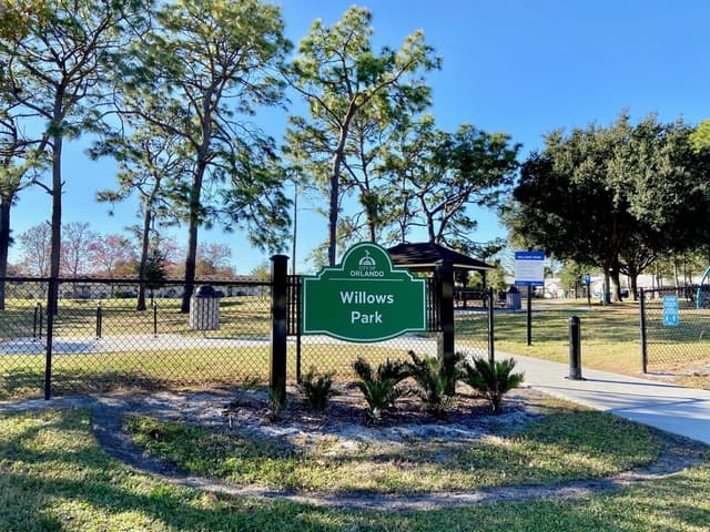 Willows Park
