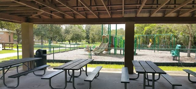 Kewannee Park