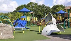 Dell Holmes Park