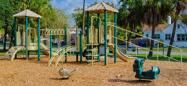 Lakewood Terrace Neighborhood Park