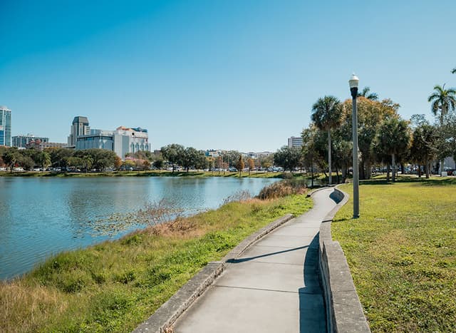 Mirror Lake Park