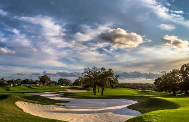 Huntington Hills Golf and Country